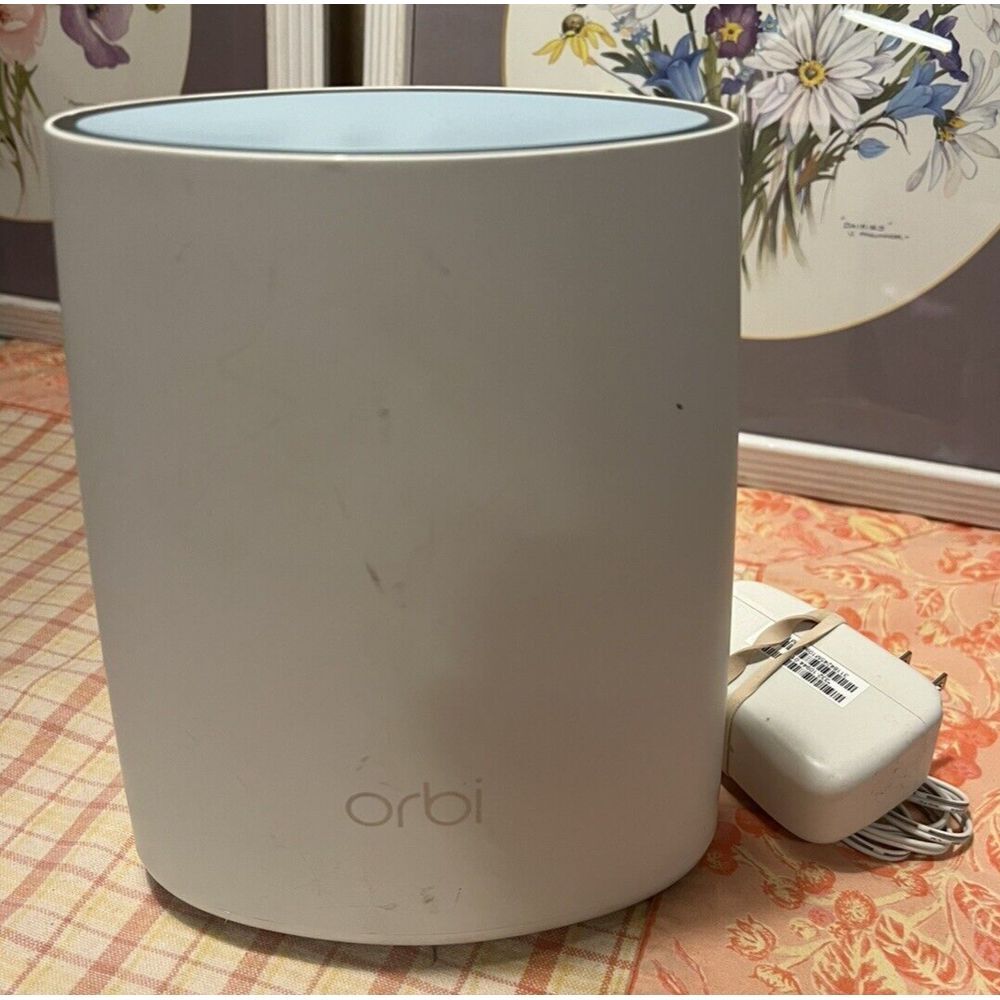 Netgear Orbi RBR40 Satellite Home Mesh WiFi Tri-Band Blue Top Cord Tested Works!